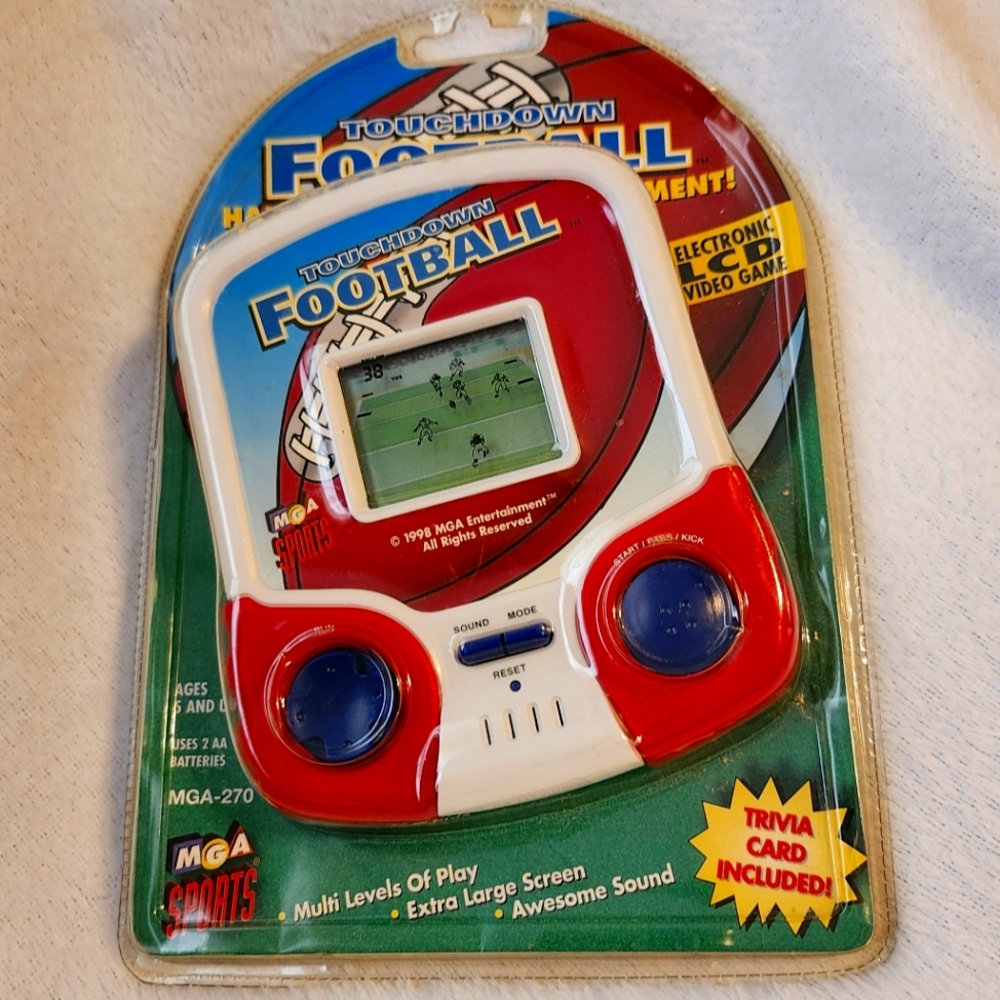 Vintage 1998 Sports Touchdown Football‎ Handheld Game, NEW